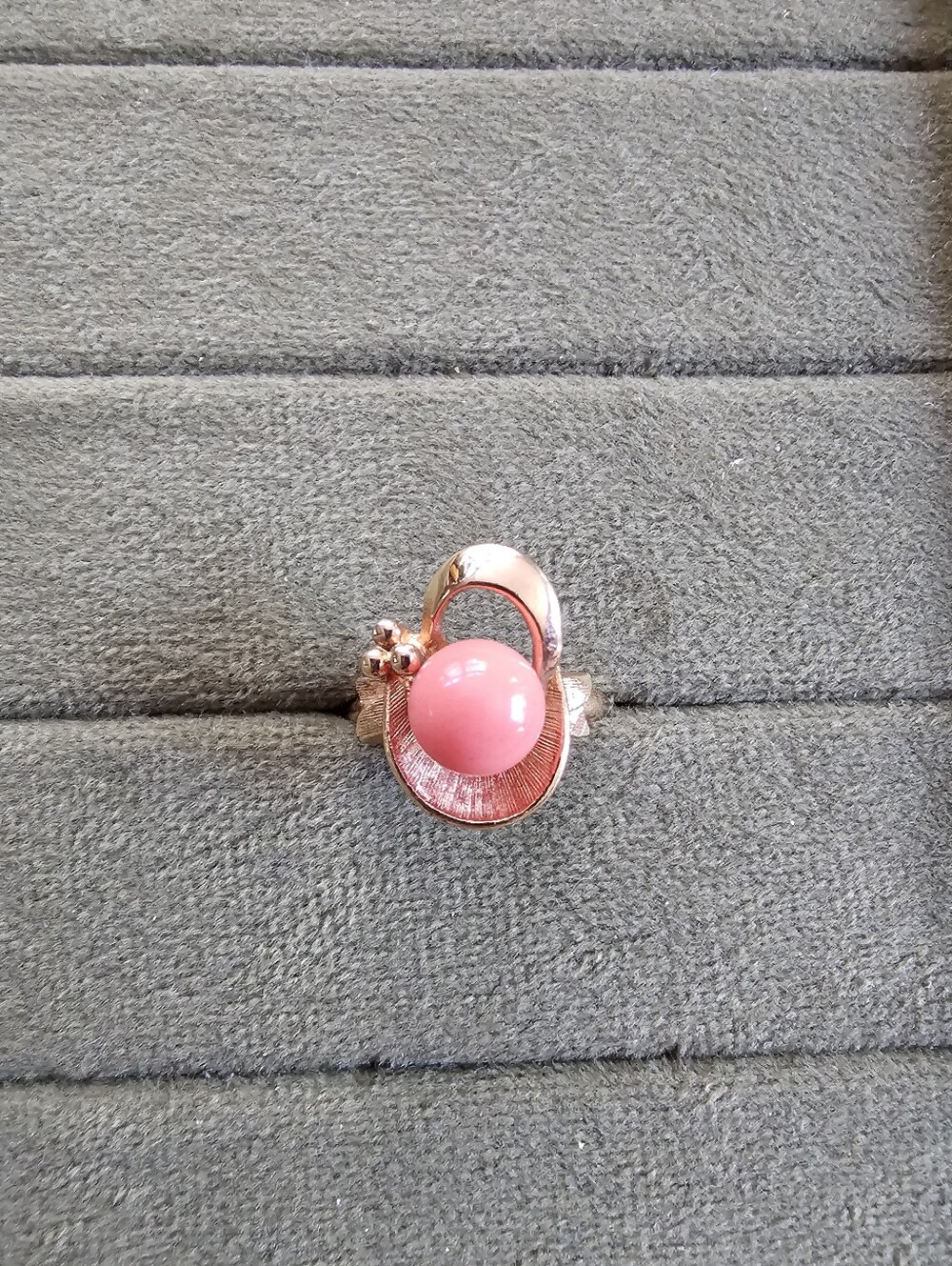 Vintage Avon Ring Size 4/5